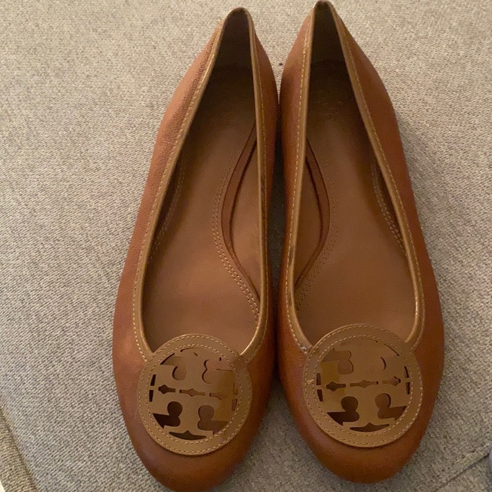 Tan Tory Burch Flats